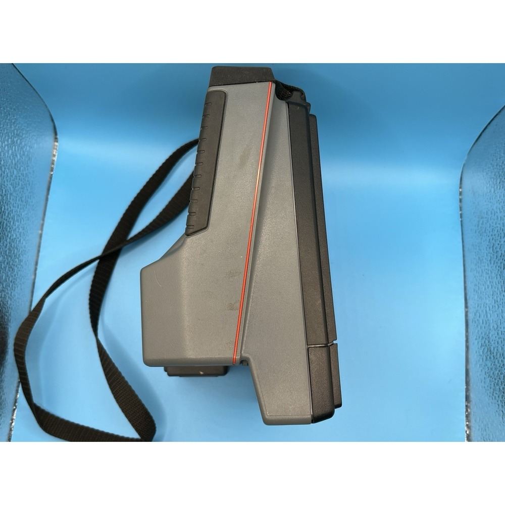 Polaroid 600 Impulse instant Camera System w/Built In Flash/Strap-Not Tested- - Picture 6 of 15